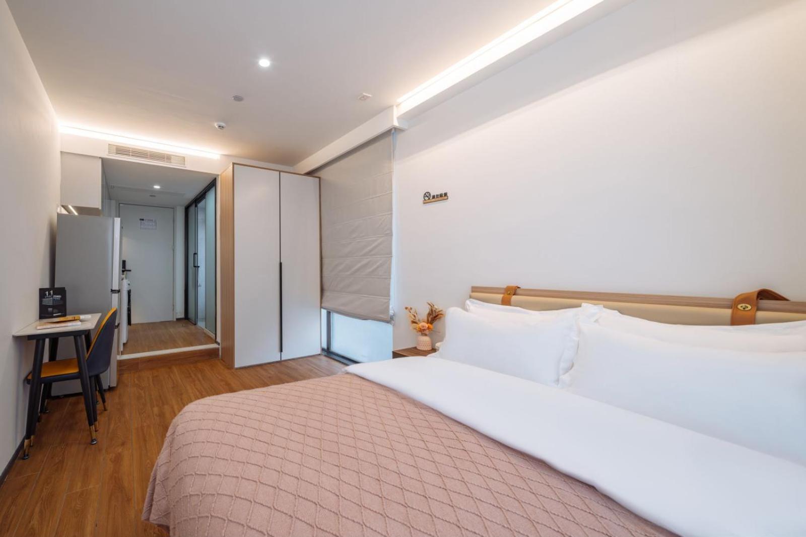 Ketangjian Hotel - Shanghai Railway Station Baoshan Road Subway Station Екстериор снимка